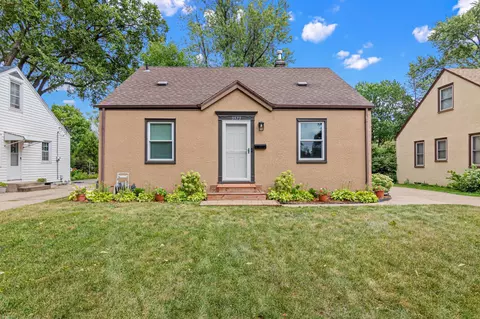 3975 Brunswick Ave S, Saint Louis Park, MN 55416