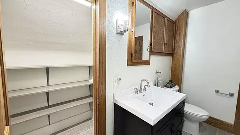 Bath - 910 N 5th St, Montevideo, MN 56265 photo 7 of 11