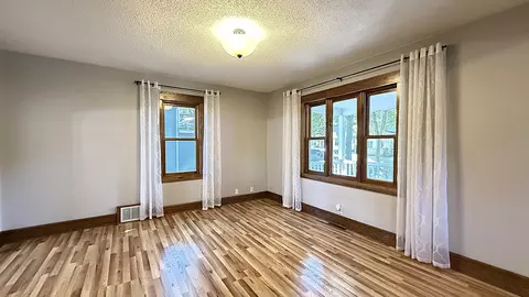Living - 910 N 5th St, Montevideo, MN 56265 photo 2 of 9