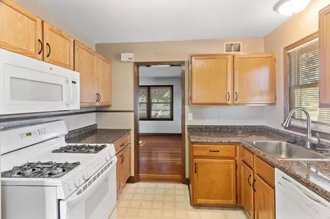 Kitchen - 8542 3rd Ave S, Bloomington, MN 55420 photo 2 of 2