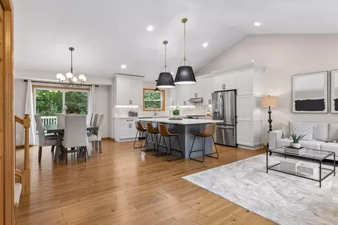 10362 Fox Run Rd, Woodbury, MN 55129