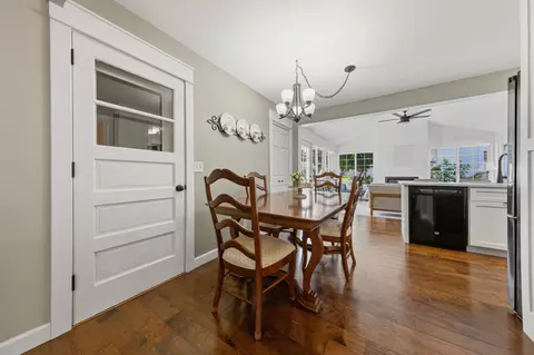 Dining - 1314 N 5th St, Saint Peter, MN 56082 photo 2 of 2