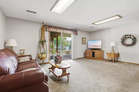 Living - 5987 24th St NE, Willmar, MN 56201 photo 4 of 5