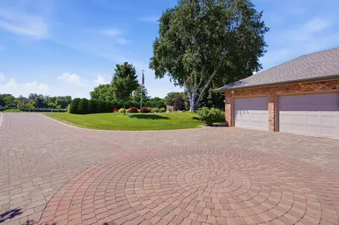 Exterior - 5987 24th St NE, Willmar, MN 56201 photo 8 of 13