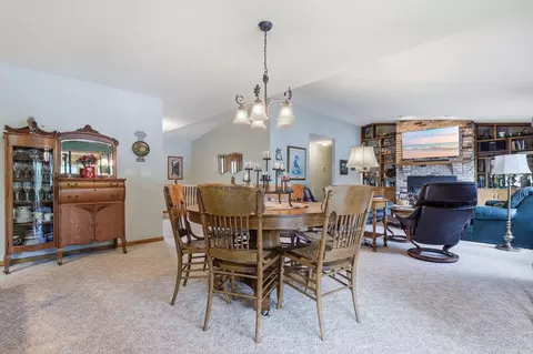 Dining - 5987 24th St NE, Willmar, MN 56201 photo 1 of 2