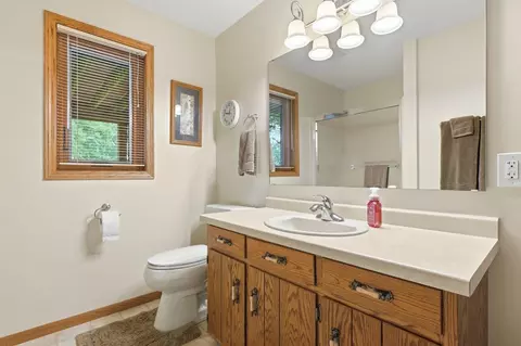 Bath - 5987 24th St NE, Willmar, MN 56201 photo 4 of 4