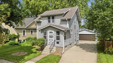 618 Park Ave, North Mankato, MN 56003