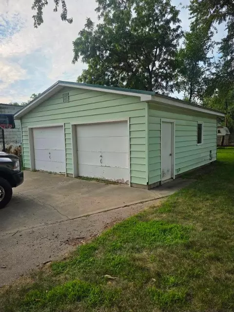 Other - 734 8th St, Westbrook, MN 56183 photo 2 of 15