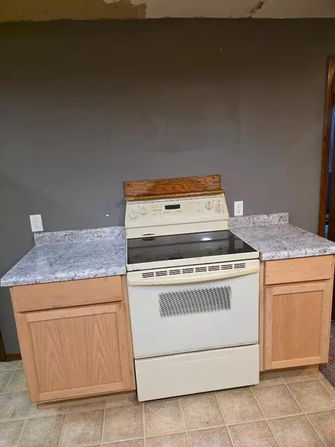 Kitchen - 734 8th St, Westbrook, MN 56183 photo 2 of 2