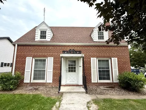 Exterior - 220 2nd St E, Morgan, MN 56266 photo 3 of 9
