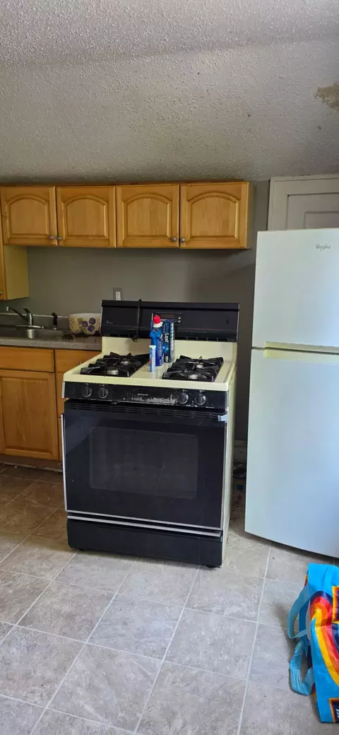 Kitchen - 53 20th Ave S, Saint Cloud, MN 56301 photo 5 of 5