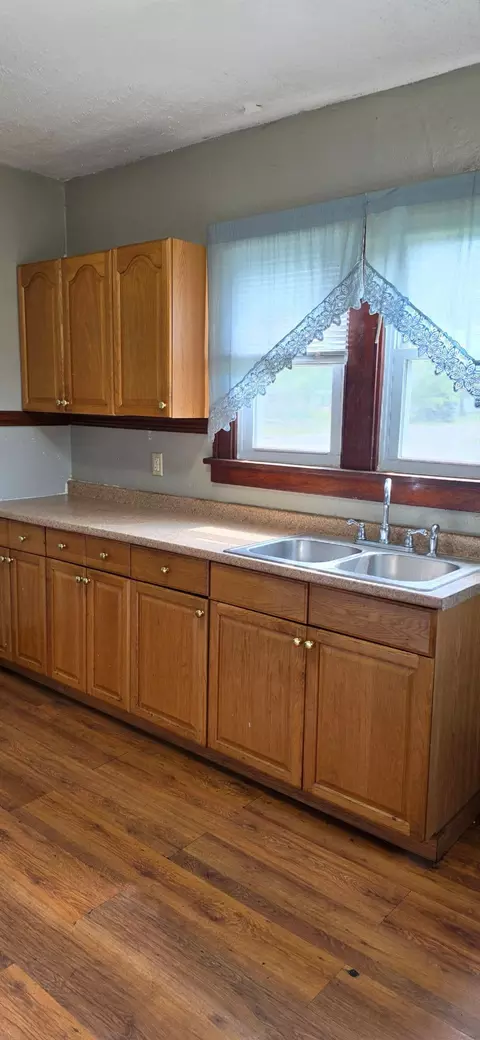 Kitchen - 53 20th Ave S, Saint Cloud, MN 56301 photo 4 of 5