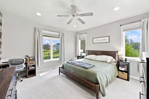 Bedroom - 823 Birdie Ct, Mapleton, ND 58059 photo 1 of 5