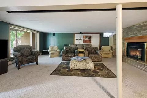 Living - 1507 S 6th St, Brainerd, MN 56401 photo 5 of 6