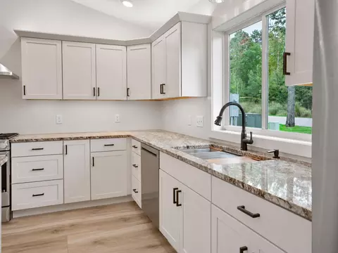 Kitchen - 4879 Trailside Loop, Nisswa, MN 56468 photo 5 of 5