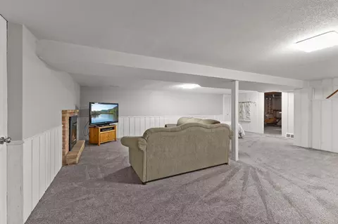 Other - 9725 Queen Rd, Bloomington, MN 55431 photo 1 of 2