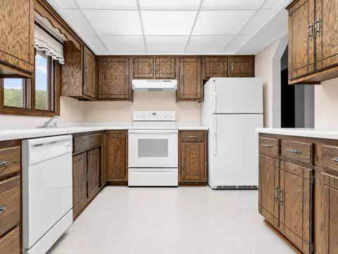 Kitchen - 7188 57th St SE, Saint Cloud, MN 56304 photo 1 of 2