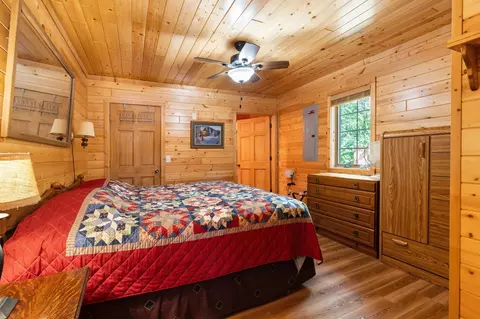 Bedroom - 19099 Havel Rdg, Brainerd, MN 56401 photo 3 of 7