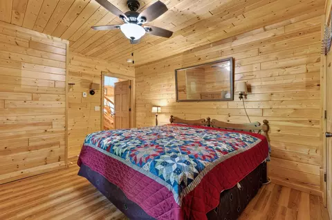 Bedroom - 19099 Havel Rdg, Brainerd, MN 56401 photo 4 of 7