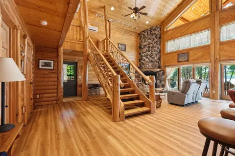 Entry Way - 19099 Havel Rdg, Brainerd, MN 56401 photo 1 of 2