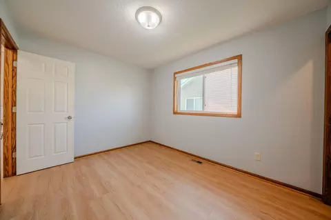 Bedroom - 1051 Yellowstone Ave, Saint Cloud, MN 56303 photo 5 of 9