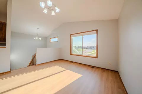 Living - 1051 Yellowstone Ave, Saint Cloud, MN 56303 photo 2 of 4