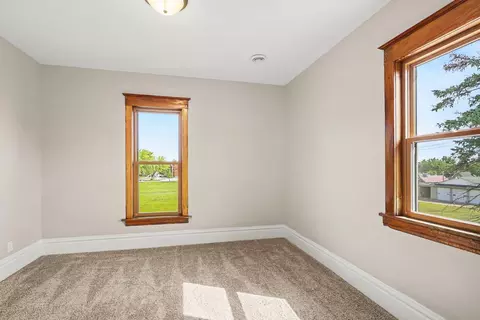 Bedroom - 501 Forest St, Kenyon, MN 55946 photo 4 of 5