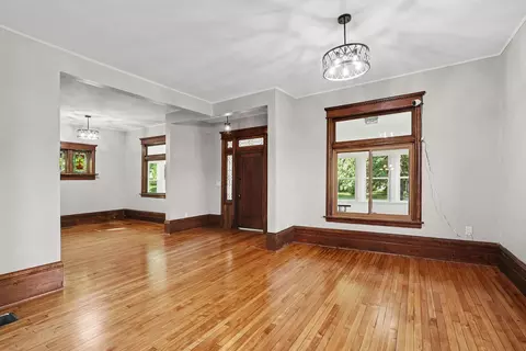 Living - 501 Forest St, Kenyon, MN 55946 photo 2 of 6