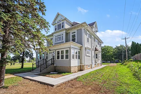 Exterior - 501 Forest St, Kenyon, MN 55946 photo 2 of 3