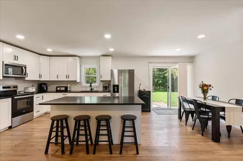 Kitchen - 6141 Donald St, Baxter, MN 56425 photo 4 of 5