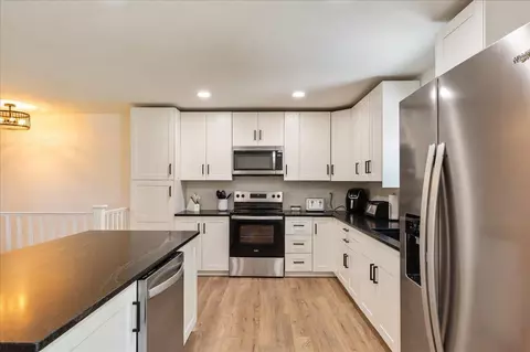 Kitchen - 6141 Donald St, Baxter, MN 56425 photo 2 of 5