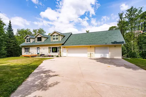 26644 Baich Rd, Bovey, MN 55709