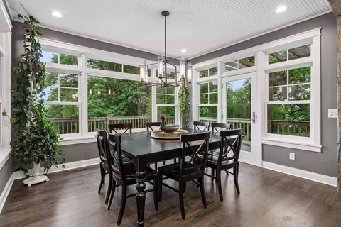 Dining - 6225 Fairbanks Ave, Webster, MN 55088 photo 4 of 7