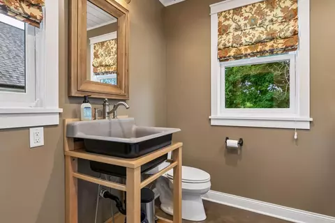 Bath - 6225 Fairbanks Ave, Webster, MN 55088 photo 5 of 8