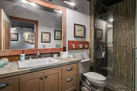 Bath - 6225 Fairbanks Ave, Webster, MN 55088 photo 7 of 8