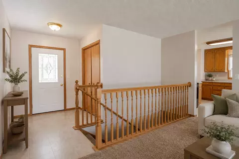 Entry Way - 5871 Sandy Dr, Saint Cloud, MN 56303 photo 1 of 3