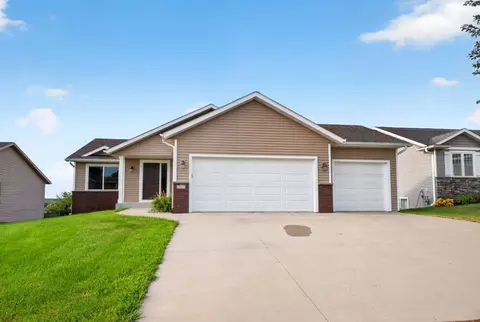 5662 King Arthur Rd NW, Rochester, MN 55901