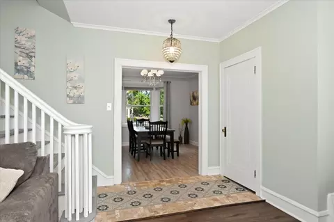 Entry Way - 902 E 8th St, Superior, WI 54880 photo 2 of 3