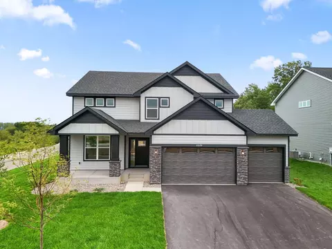 8644 Periwinkle Blvd, Woodbury, MN 55129