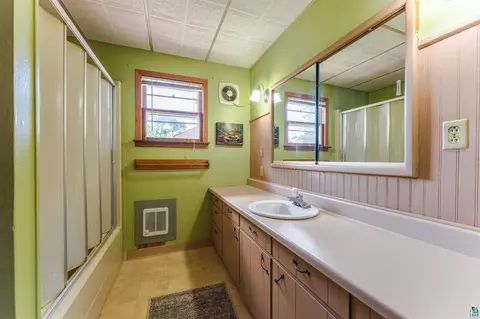 Bath - 512 2nd St N, Tower, MN 55790 photo 1 of 2