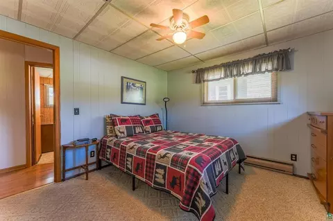 Bedroom - 512 2nd St N, Tower, MN 55790 photo 2 of 4