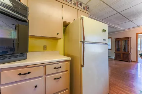 Kitchen - 512 2nd St N, Tower, MN 55790 photo 3 of 3