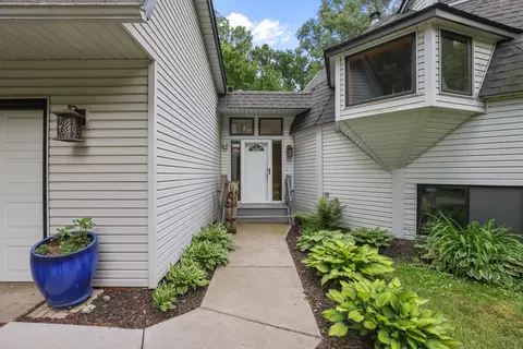 17345 Kettle River Blvd NE, Columbus, MN 55025