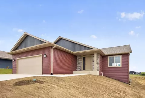 6160 Cody Ln NW, Rochester, MN 55901