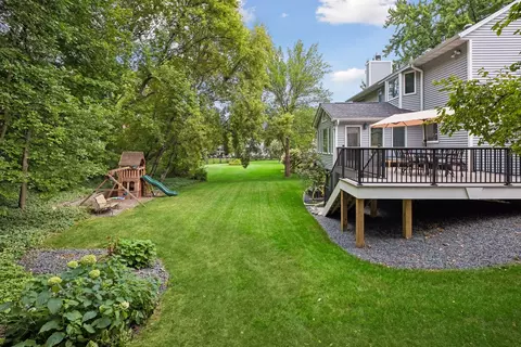 Exterior - 4747 Burr Oak St, Eagan, MN 55122 photo 9 of 10