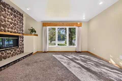Living - 313 5th St, Pine River, MN 56474 photo 5 of 7