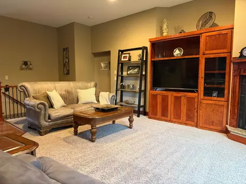 Living - 1536 39th St S, Saint Cloud, MN 56301 photo 4 of 5