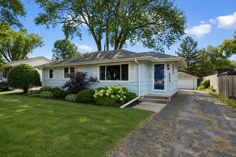 6324 Rolf Ave, Edina, MN 55439