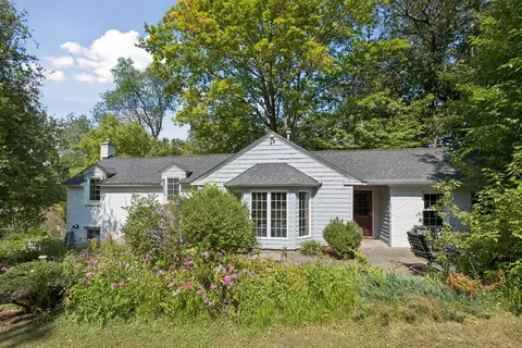 15517 Excelsior Blvd, Minnetonka, MN 55345