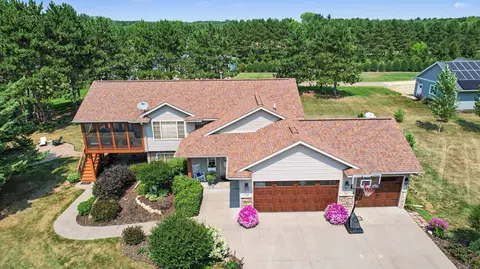 1906 Raleigh Rd, New Richmond, WI 54017